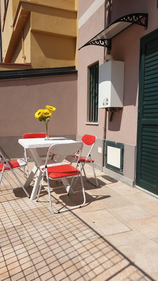 Casa Vacanze Le Cisterne Gioia Tauro Exterior photo